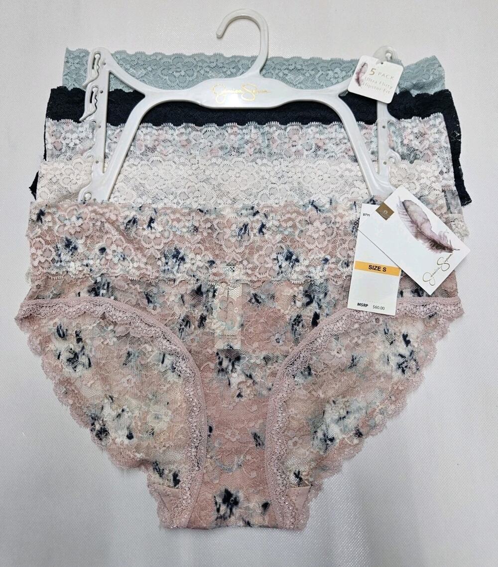 Jessica Simpson Ultra Flirty Hipster Fit Size Small 5 Pack Multicolor.